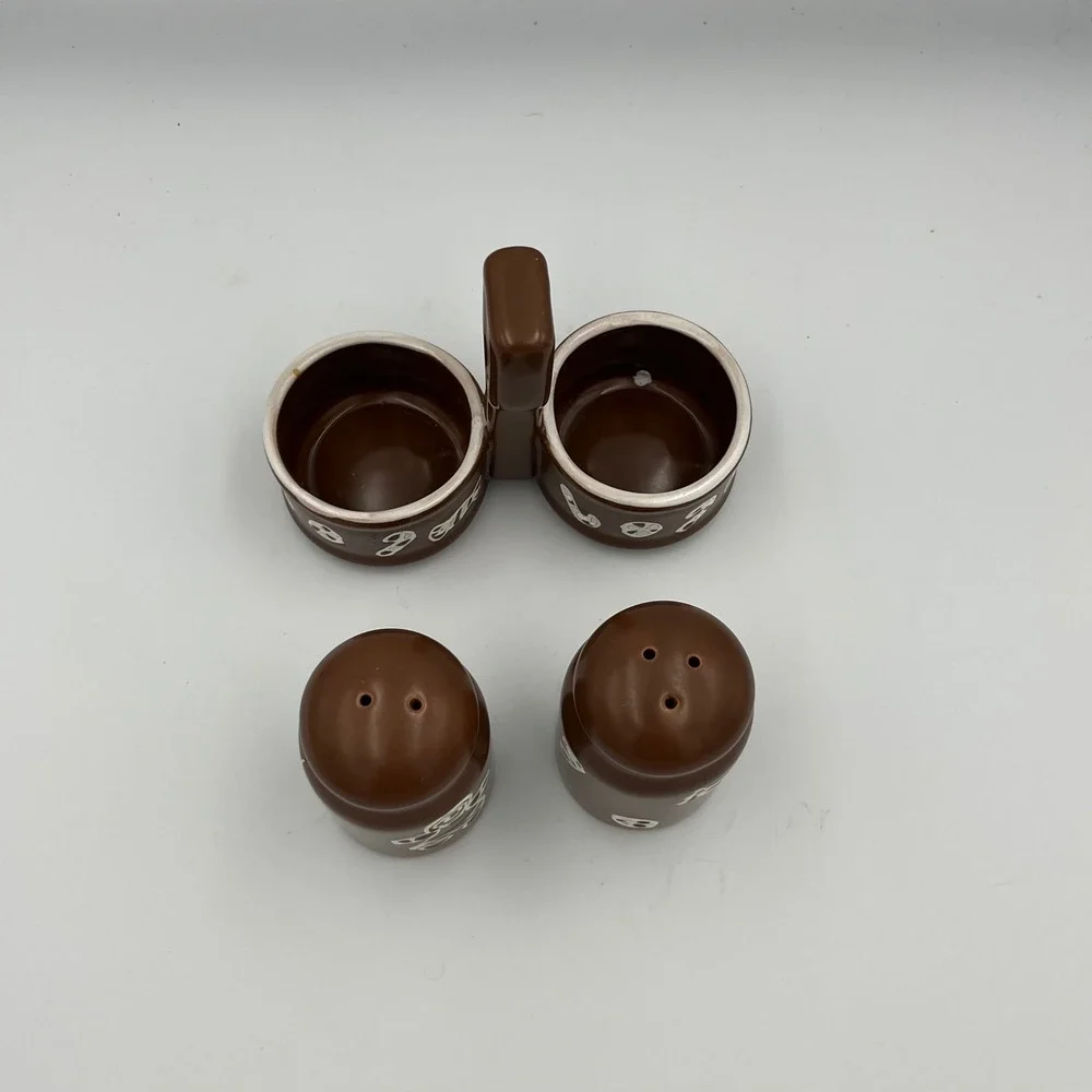Brown‎ Gingerbread Man Candy Cane Salt Pepper Shakers with Caddy Set